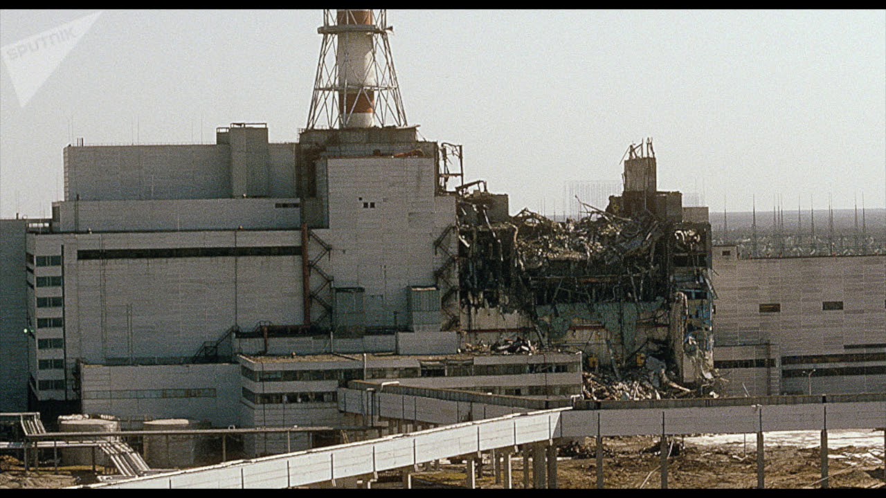 Чернобыльская АЭС после аварии